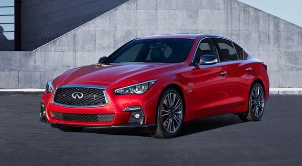 фото infiniti Q50